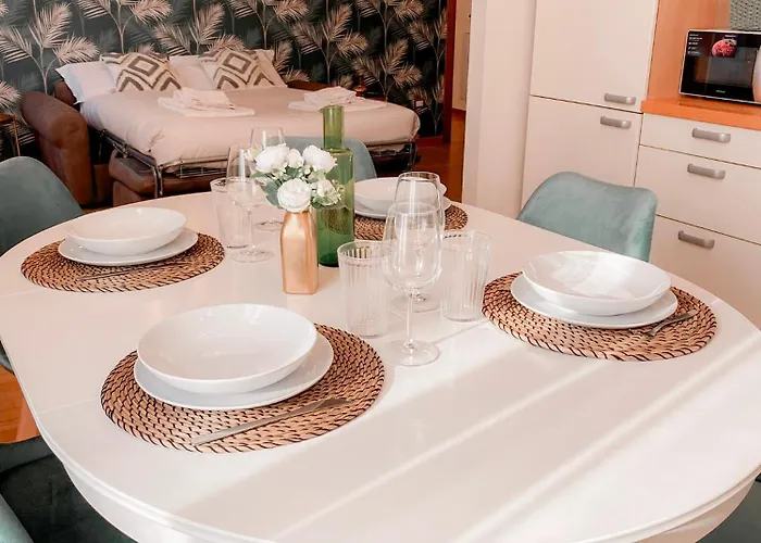 Ponte Pietra Lovely In * ヴェローナ